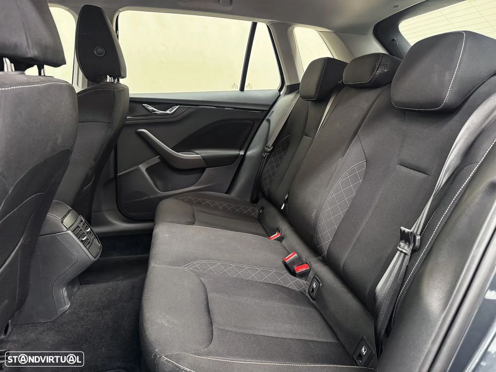 Skoda Kamiq 1.0 TSI Ambition - 8