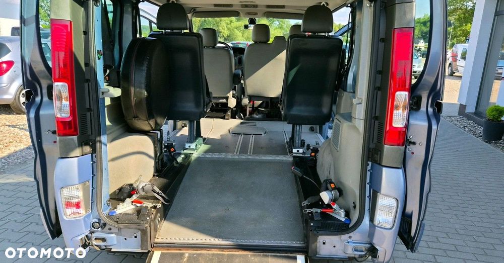 Opel Vivaro - 6