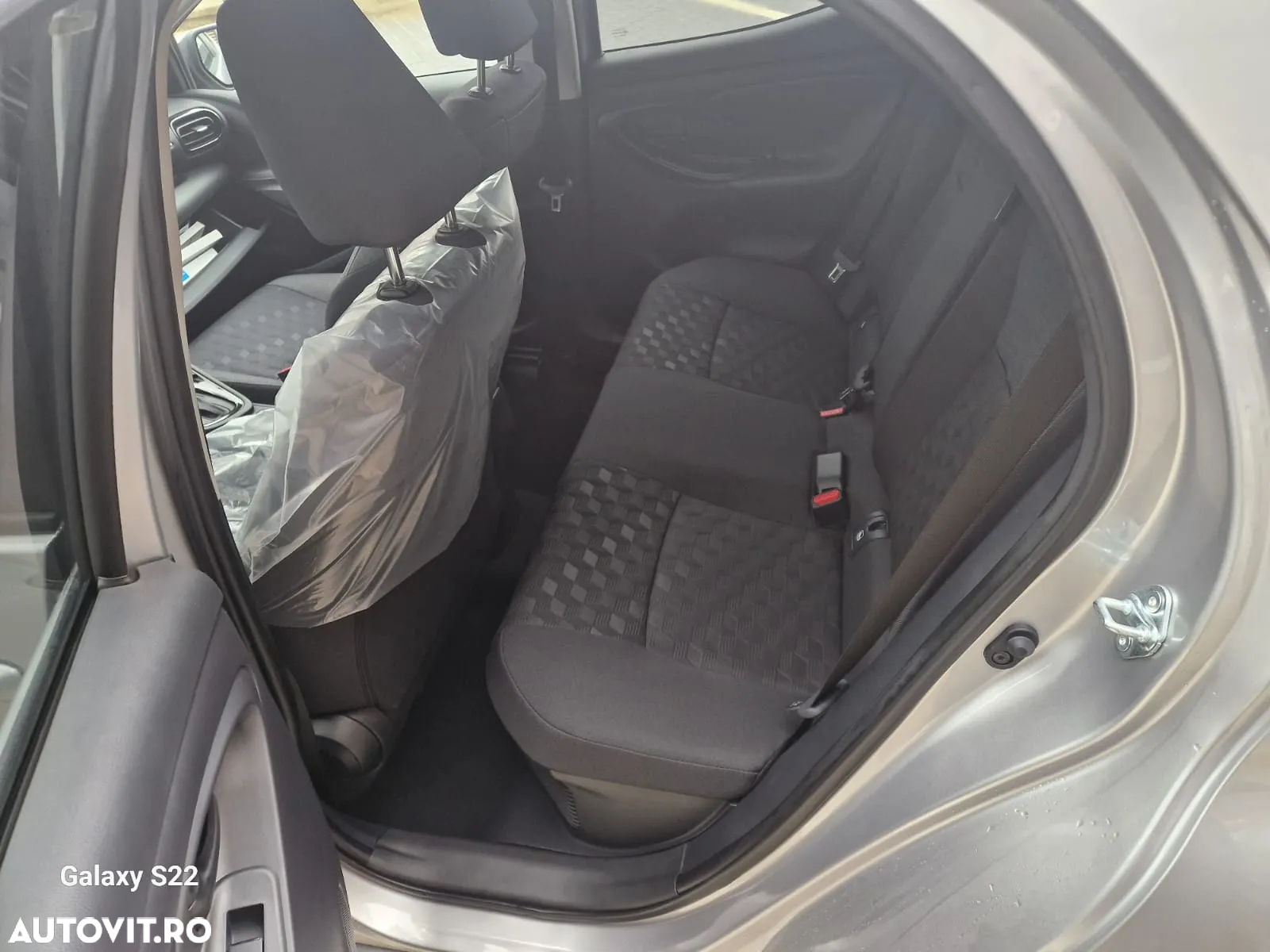 Toyota Yaris - 19