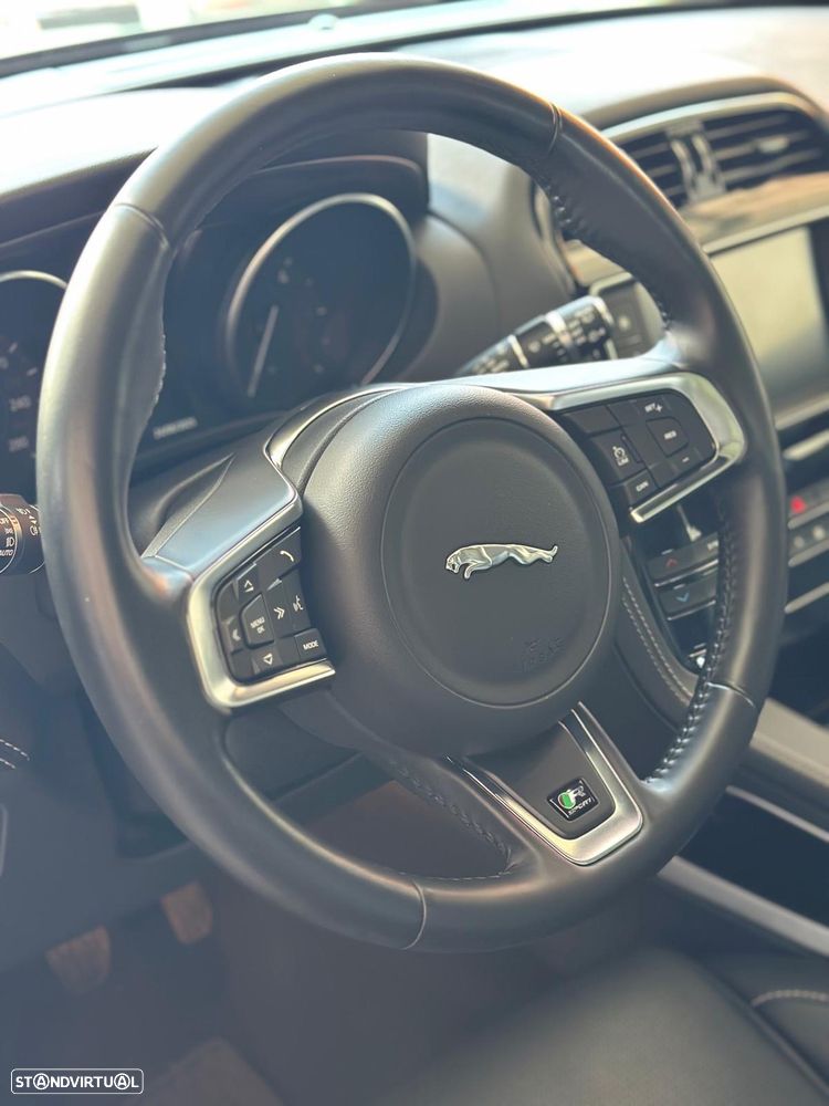 Jaguar F-Pace 2.0 i4D R-Sport - 9