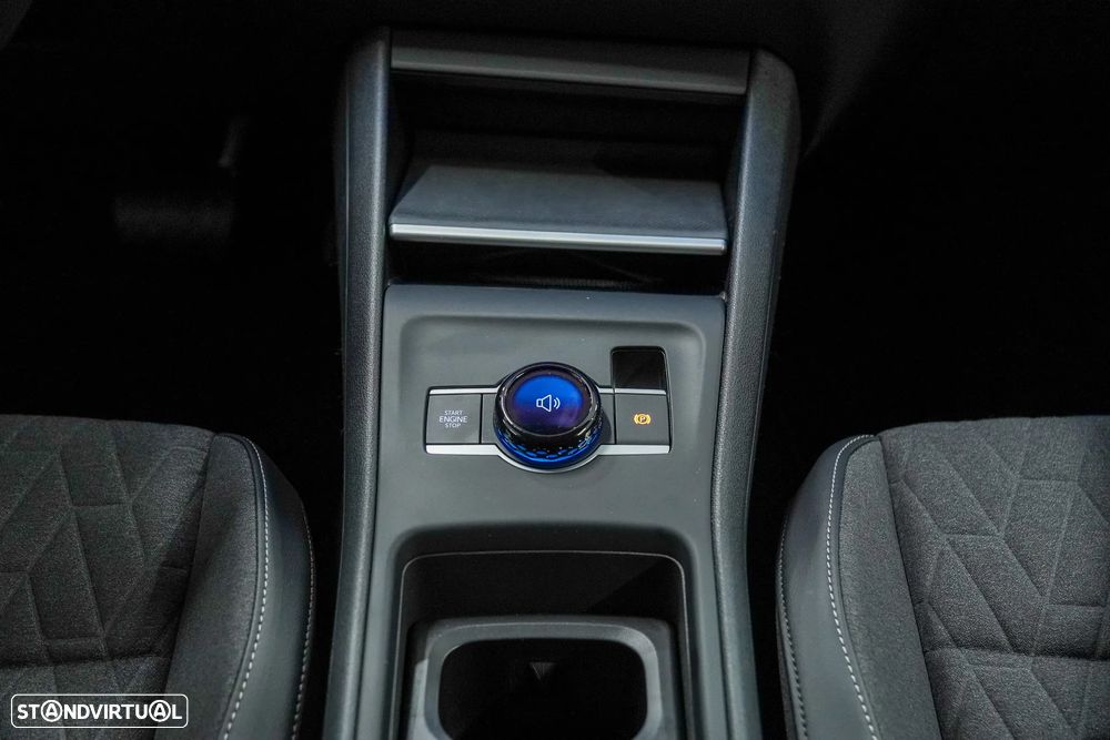 VW Tiguan - 26