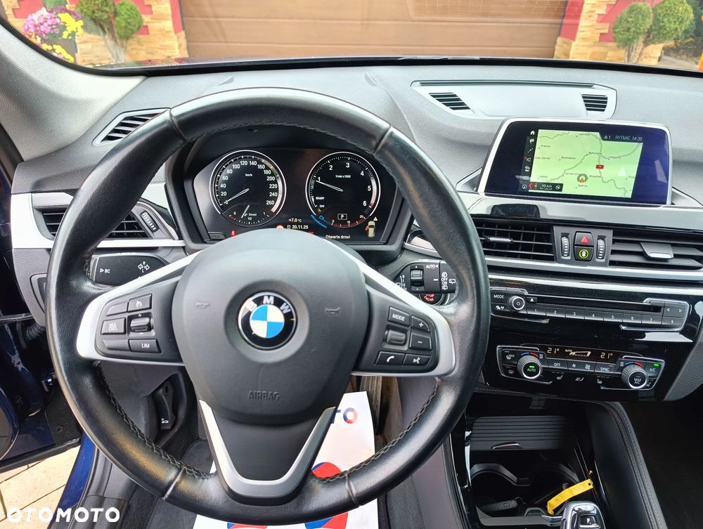 BMW X1 xDrive18d Sport Line - 27