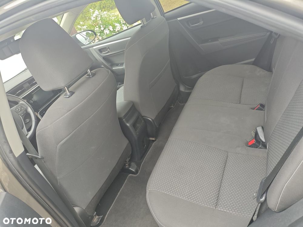Toyota Corolla 1.6 Comfort - 7