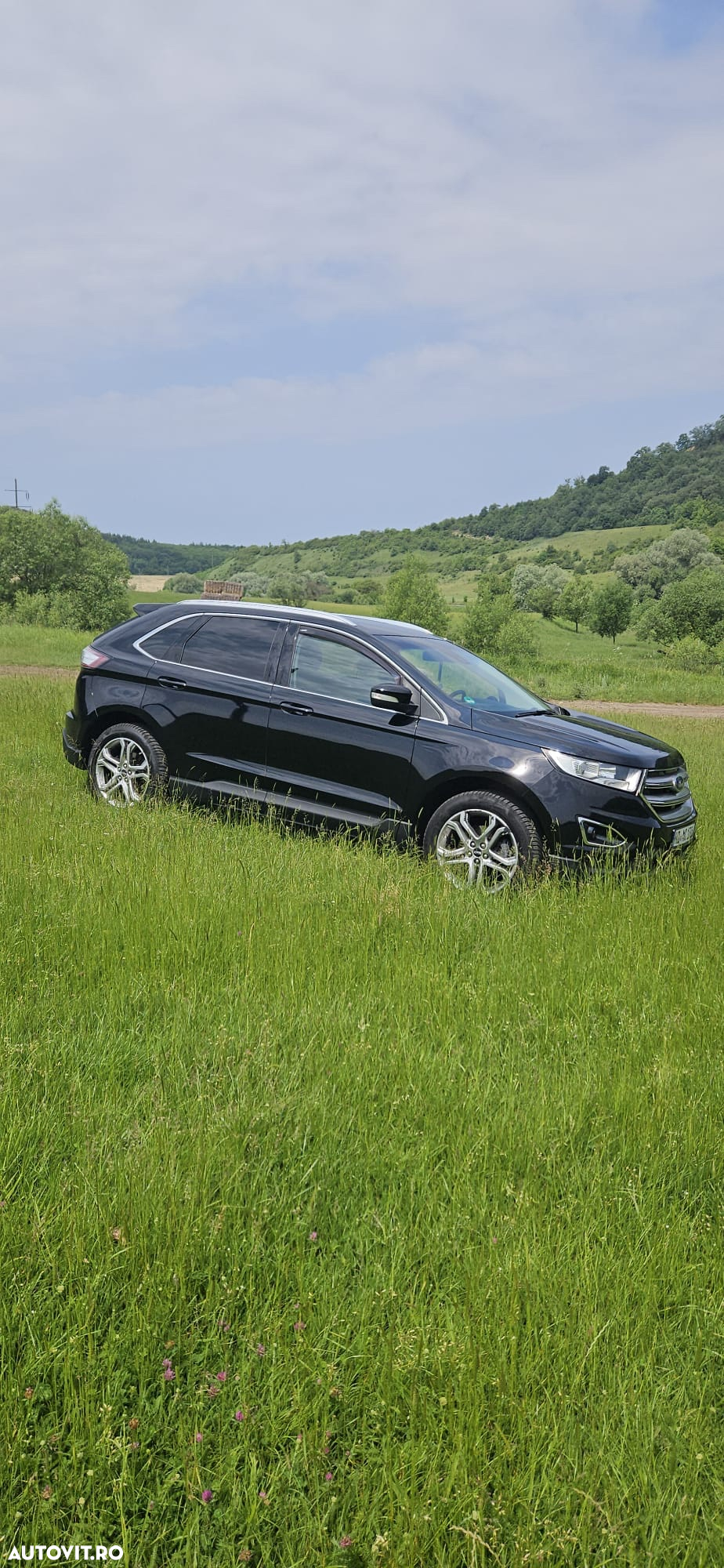 Ford Edge - 2