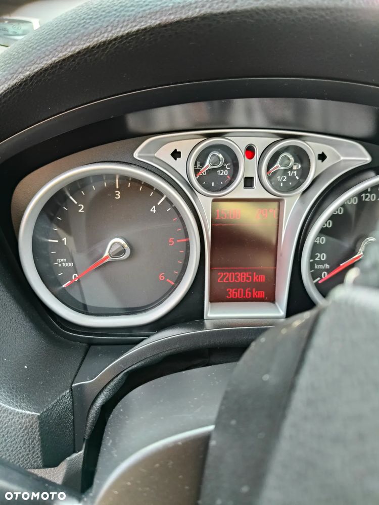 Ford Kuga 2.0 TDCi 4WD Titanium - 13