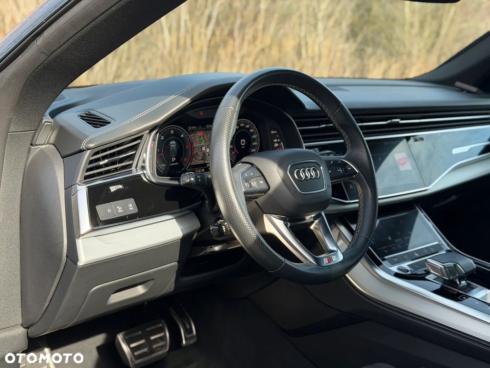 Audi Q8 - 14