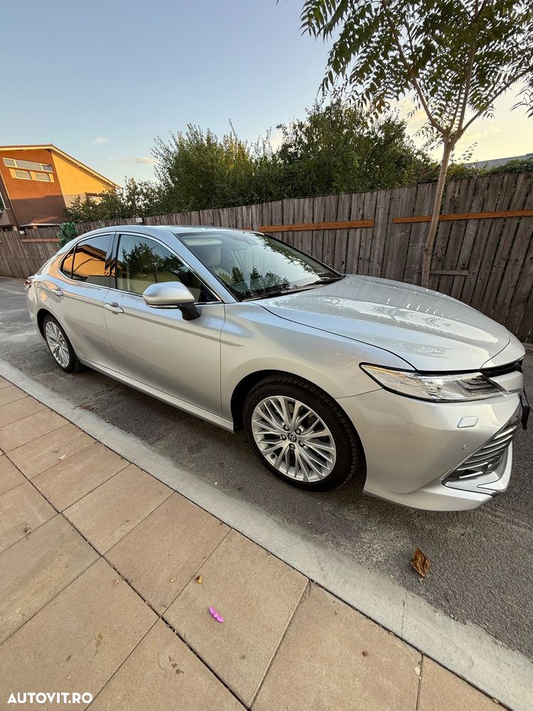 Toyota Camry 2.5 Dynamic - 9