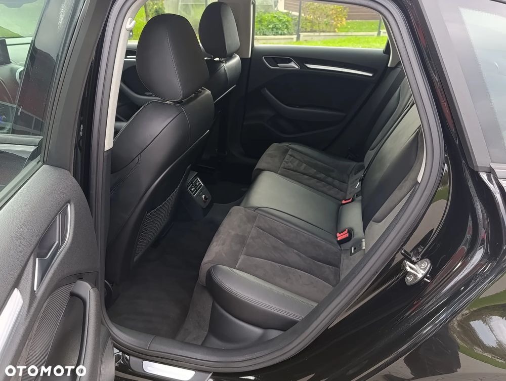 Audi A3 Sportback - 31