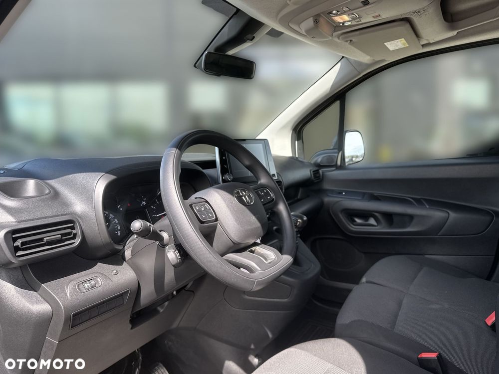Toyota PROACE CITY - 12