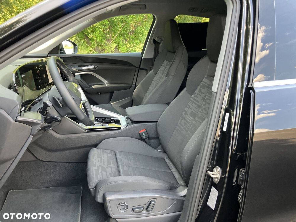 Audi Q5 Sportback - 14