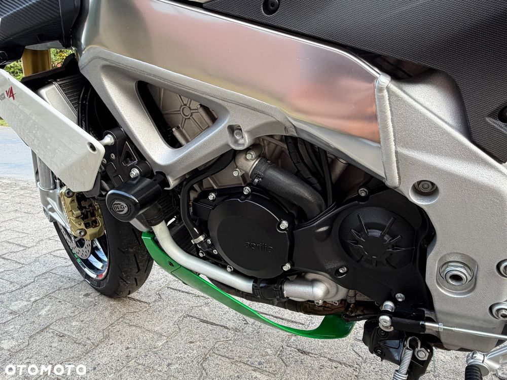 Aprilia Tuono - 35
