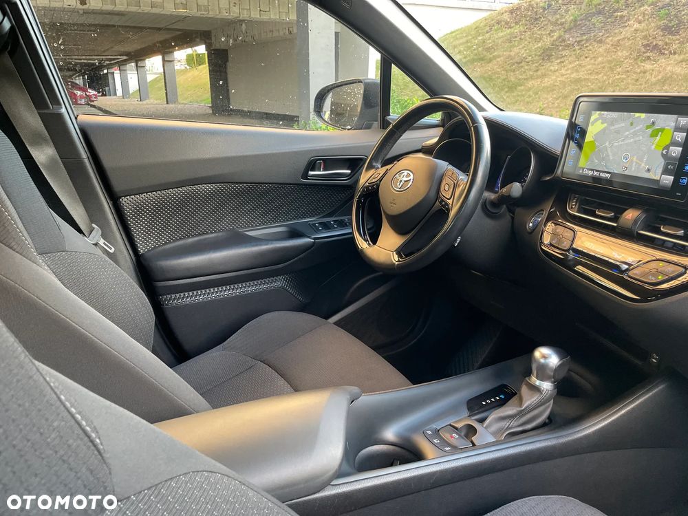 Toyota C-HR - 19