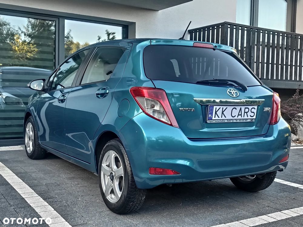 Toyota Yaris - 5