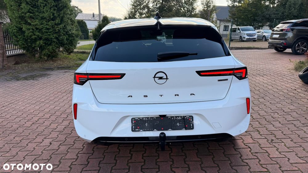 Opel Astra 1.6 T Plug-in Hybrid GS - 12