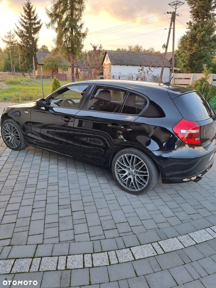 BMW Seria 1 123d - 6