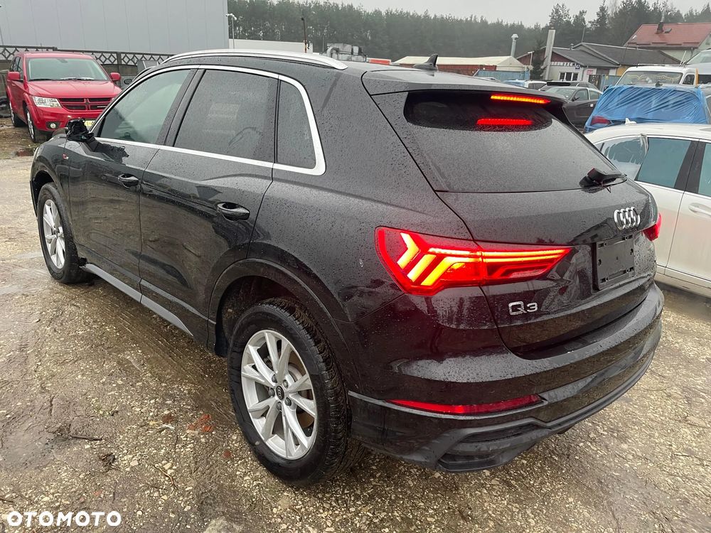 Audi Q3 45 TFSI Quattro S tronic S line - 3