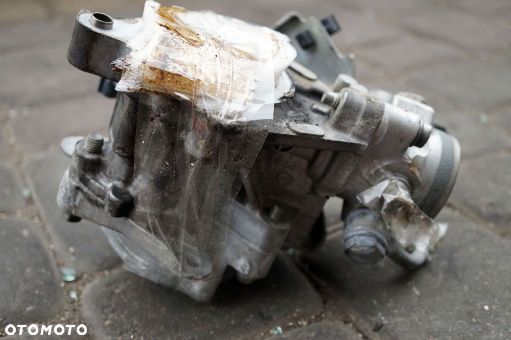 POMPA PALIWA WYSOKIEGO CIŚNIENIA CX-5  2.5 SKYACTIV PE19203F0 MAZDA 2011-2015 - 4