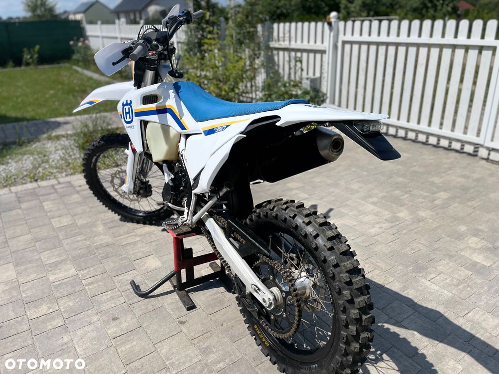 Husqvarna FE - 11