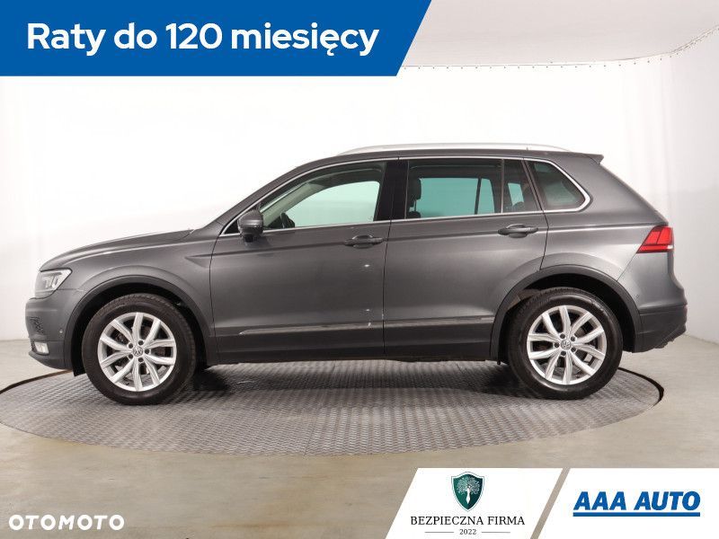 Volkswagen Tiguan - 4