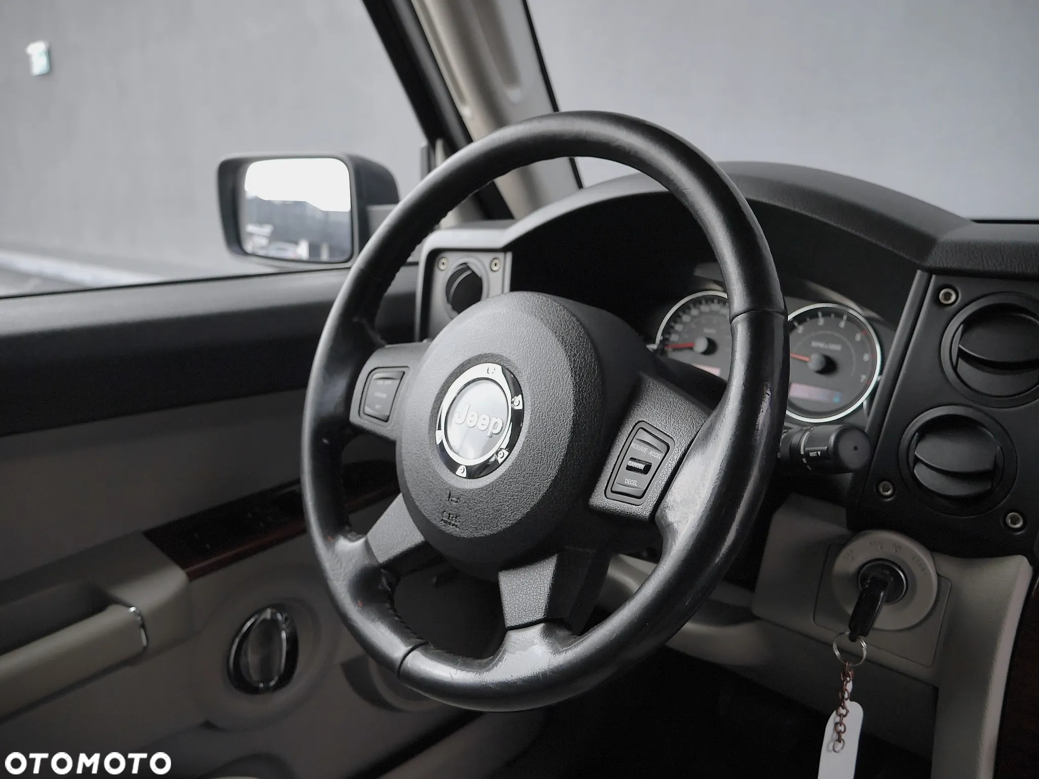 Jeep Commander 3.0 CRD Limited - 12