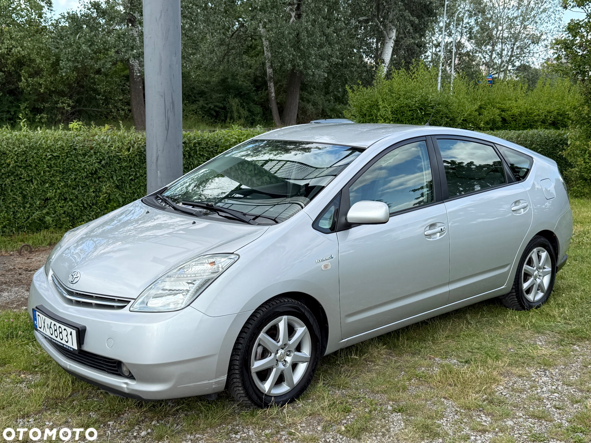 Toyota Prius 1.5 VVT-i Sol - 17
