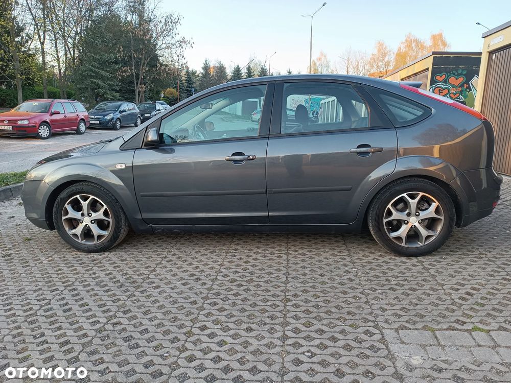 Ford Focus 1.8 TDCi Titanium - 12