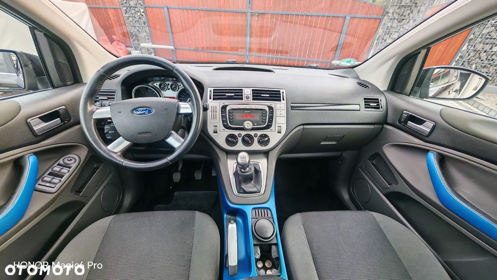 Ford Kuga 2.0 TDCi 4x4 Titanium - 13