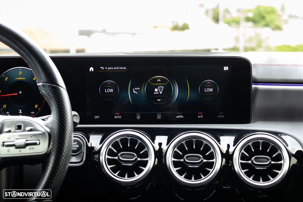 Mercedes-Benz CLA 200 d AMG Line Aut. - 39