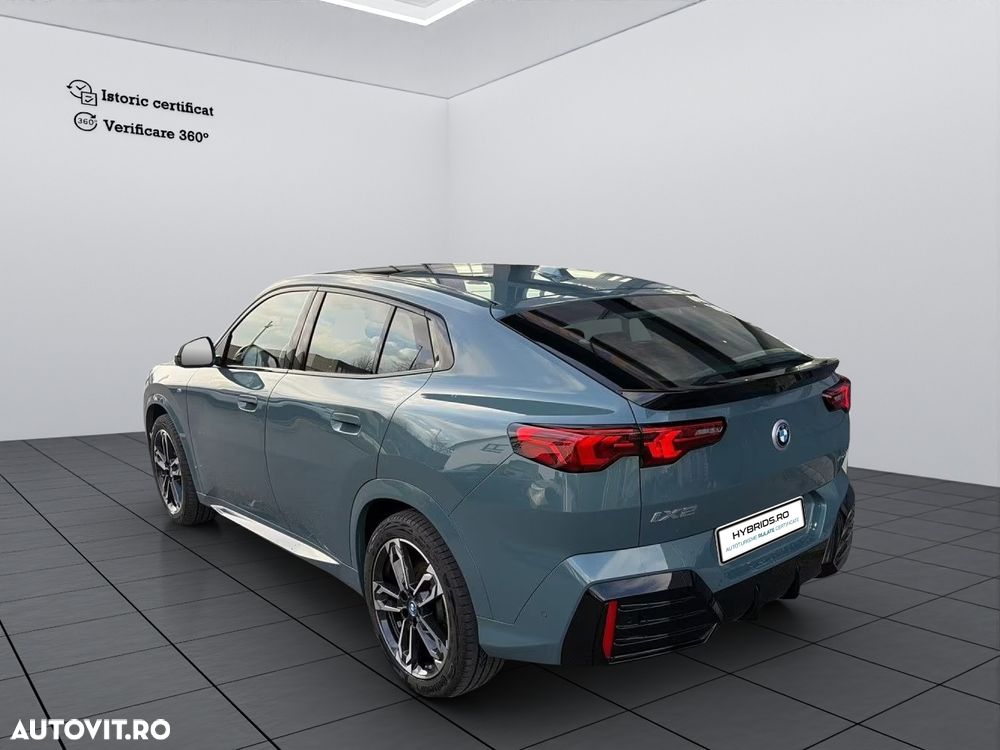 BMW iX2 - 4