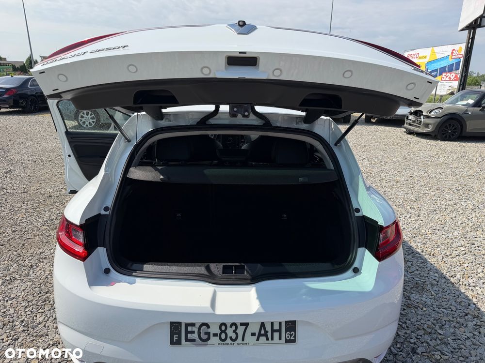 Renault Megane ENERGY TCe 205 EDC GT - 17