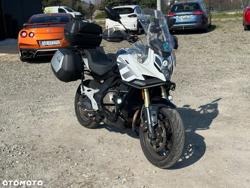 CFMoto 650 MT - 2