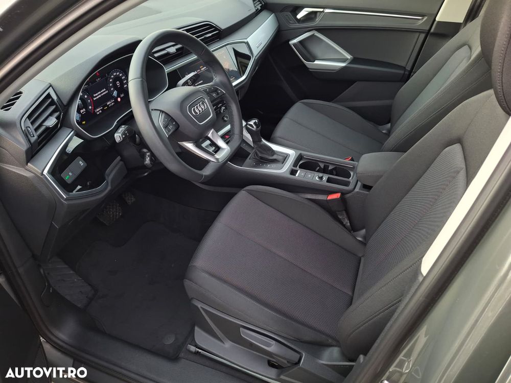 Audi Q3 35 TFSI S tronic - 14