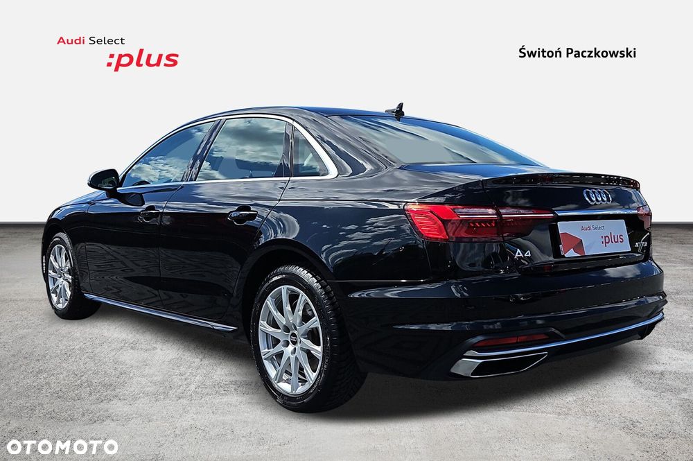 Audi A4 Limousine - 3