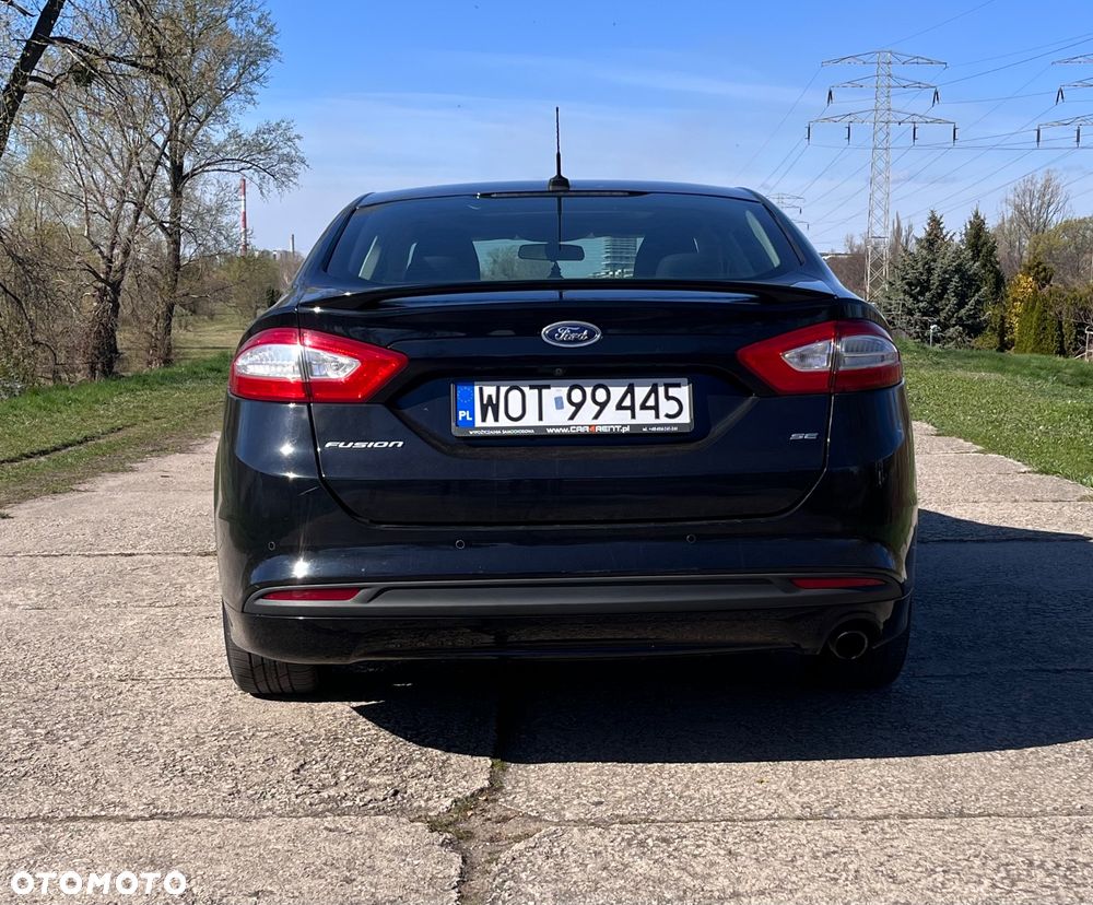 Ford Fusion - 7