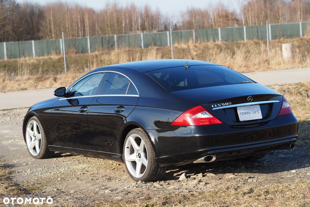 Mercedes-Benz CLS - 25