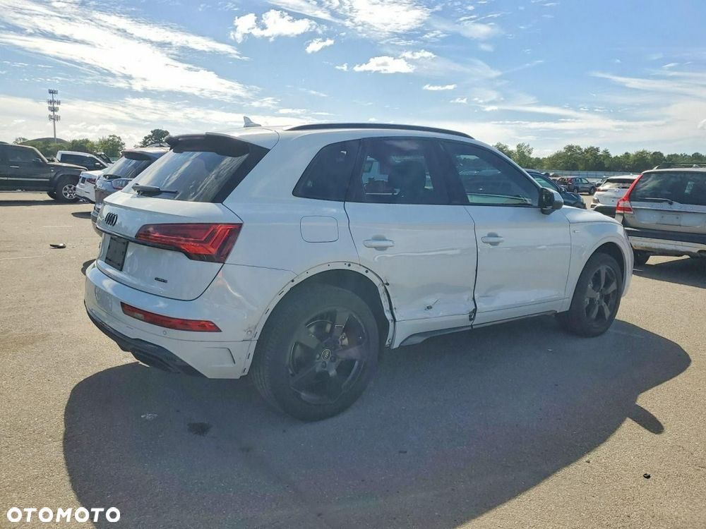 Audi Q5 45 TFSI quattro S tronic S line - 4