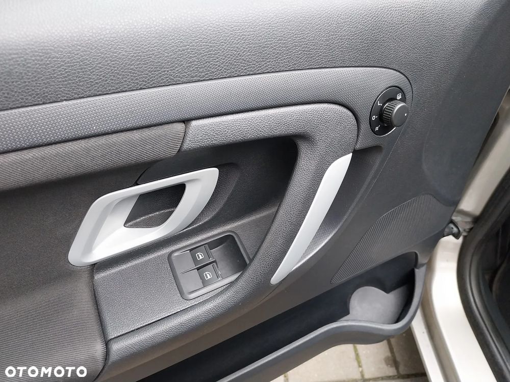 Skoda Roomster 1.4 16V Style - 13