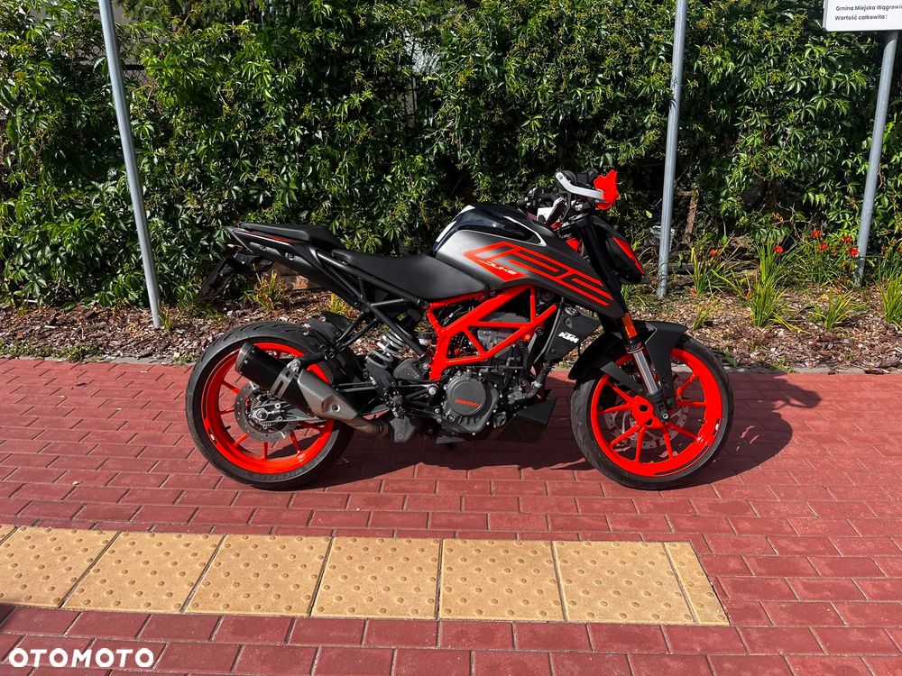 KTM Duke 125 - 1