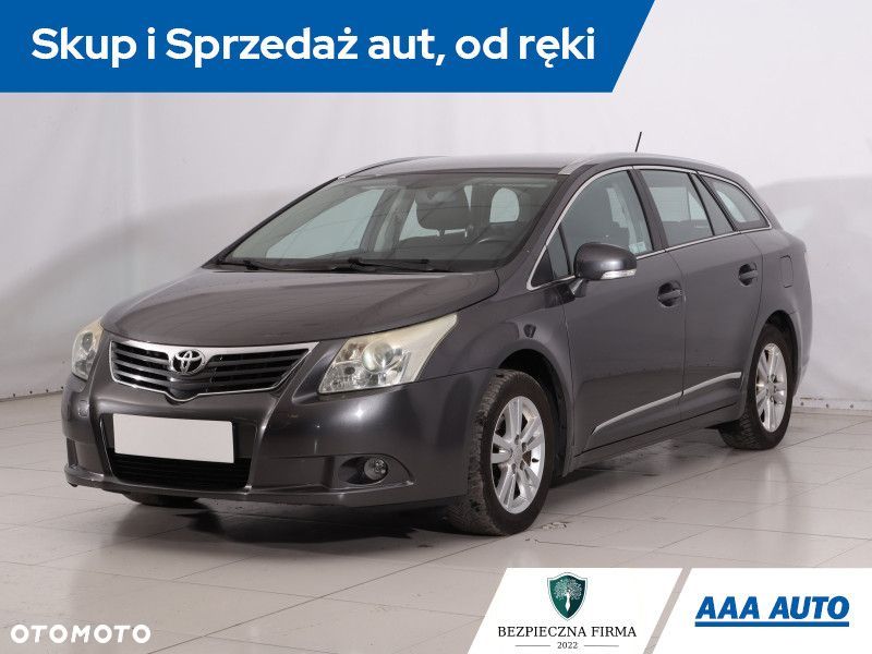 Toyota Avensis - 3