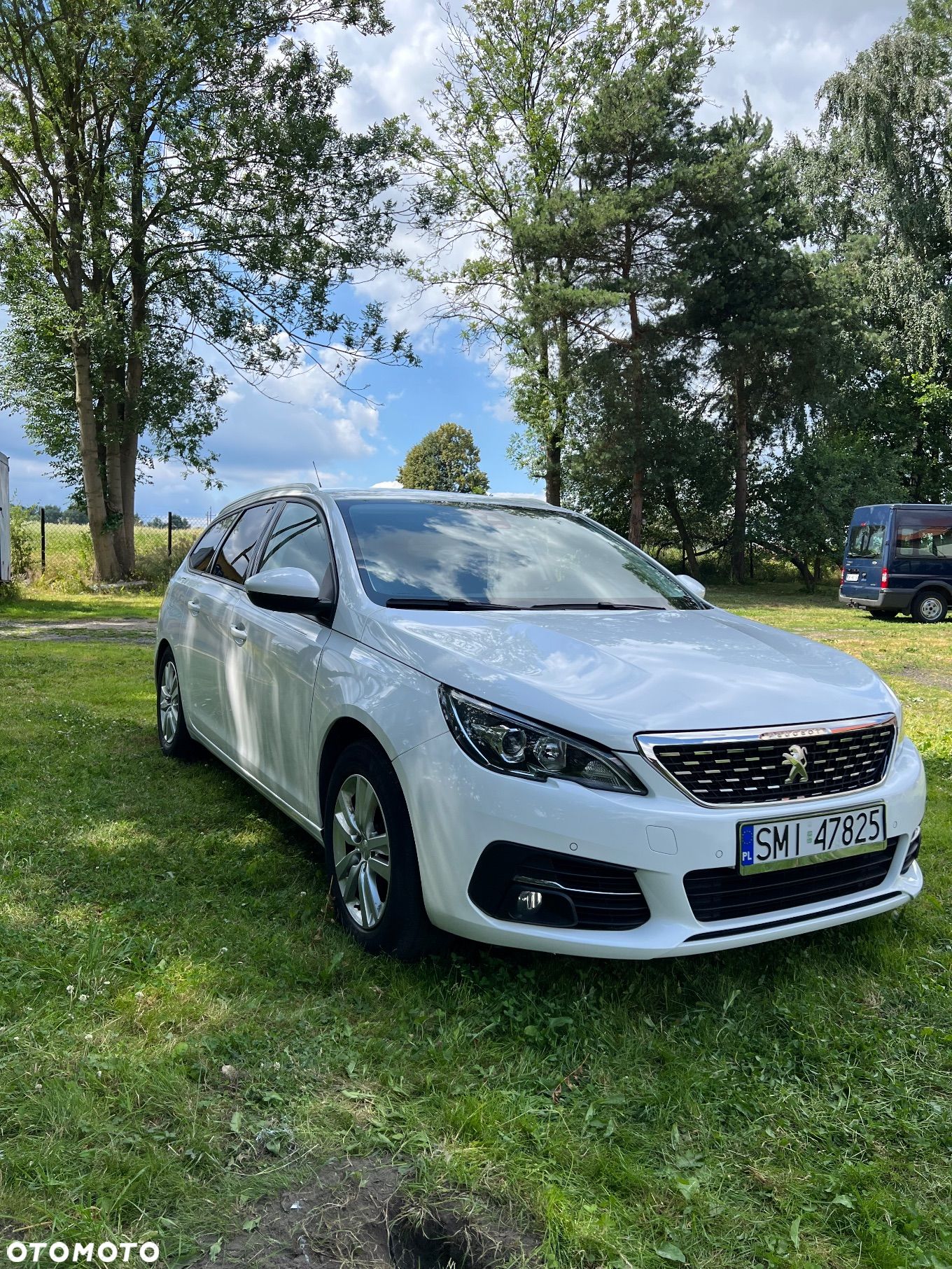 Peugeot 308 1.5 BlueHDi Allure S&S - 1