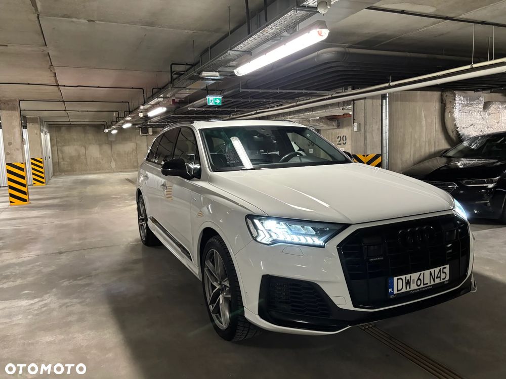 Audi Q7 - 4