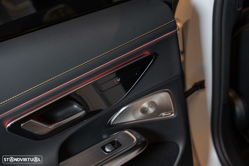 Mercedes-Benz E 53 AMG Hybrid 4Matic+ - 45