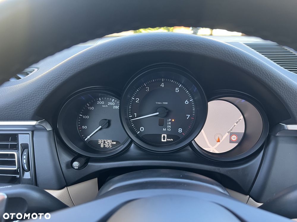 Porsche Macan Standard - 20