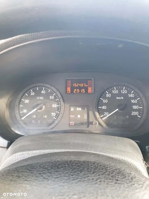 Dacia Logan 1.6 Access - 8