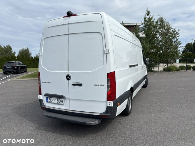 Mercedes-Benz SPRINTER - 4