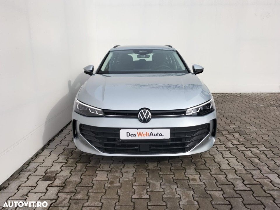 Volkswagen Passat - 2