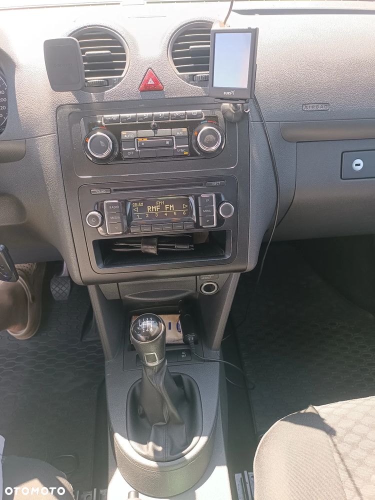 Volkswagen Caddy Comfortline - 8
