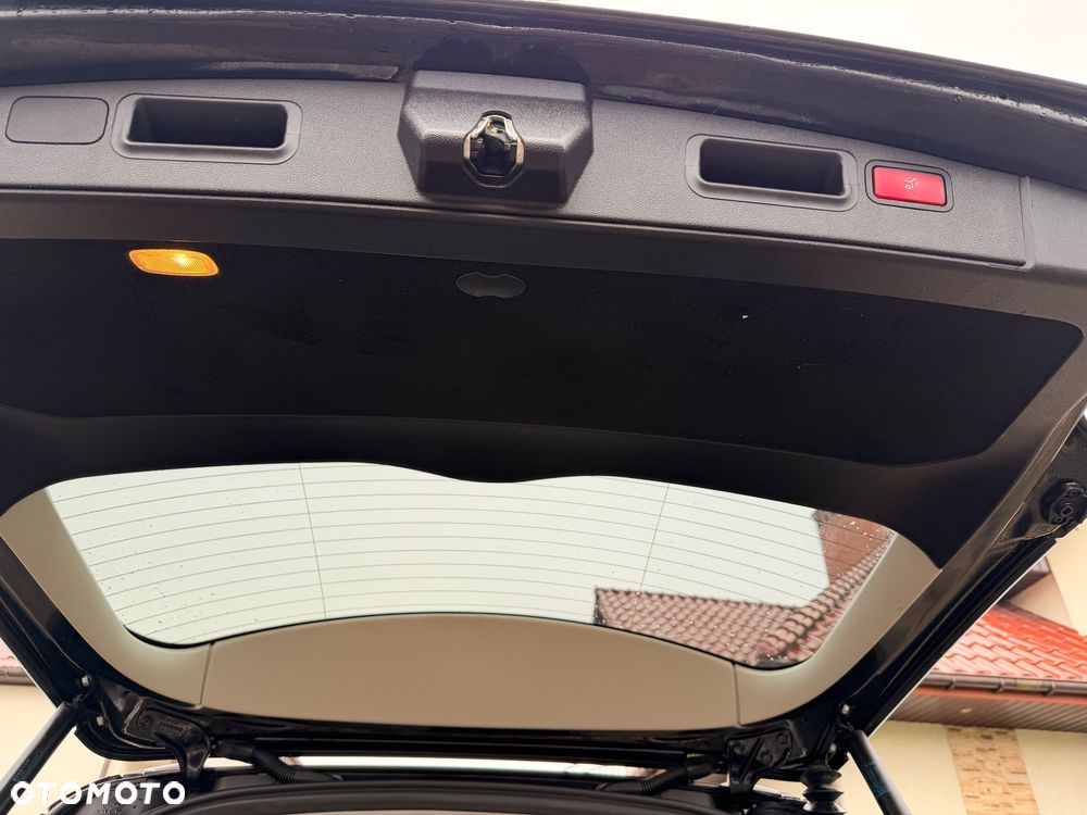 Mercedes-Benz ML - 25