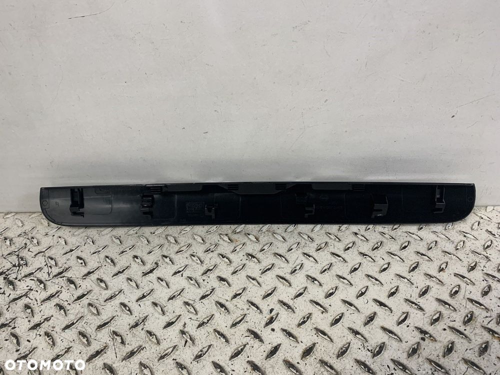 ORYGINALNA FABRYCZNIE NOWA NISSAN BLENDA TYLNEJ KLAPY QASHQAI I J10 1  06-13 90810JD0 - 6