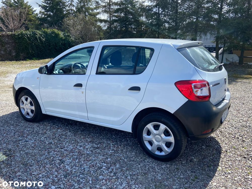 Dacia Sandero - 9